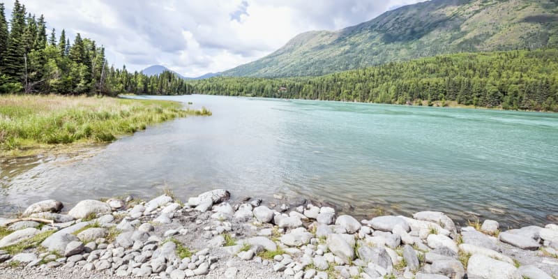 shoreline construction using river rock