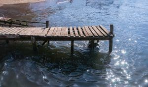 3 Signs You Need Boat Dock Repair