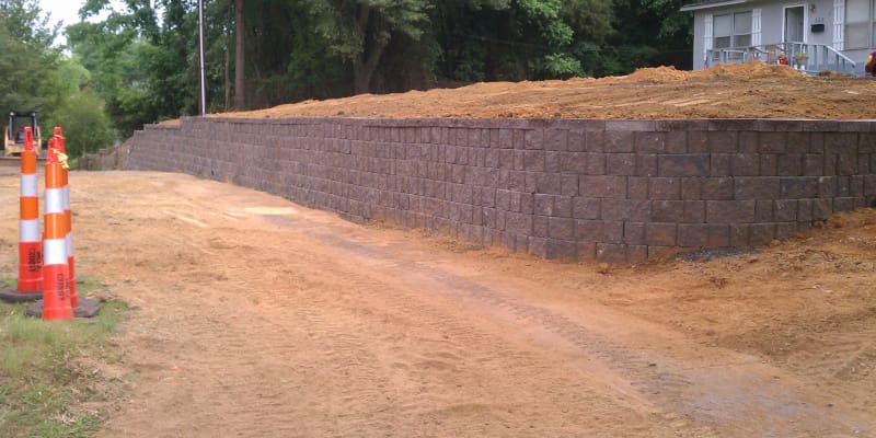 How are Retaining Walls Constructed?